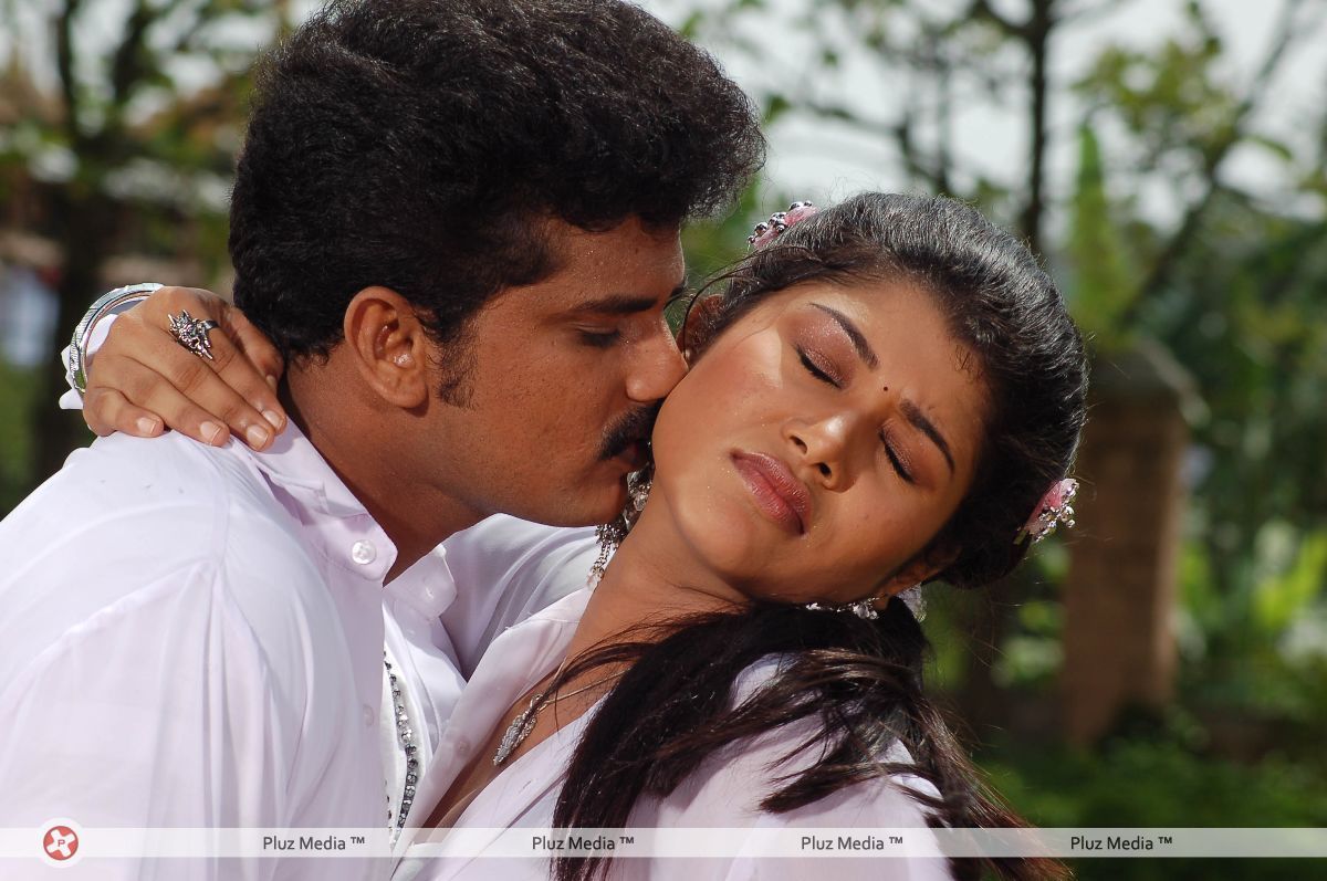 Vazhi Vidu Kanne Vazhi Vidu Movie Hot Stills | Picture 110132